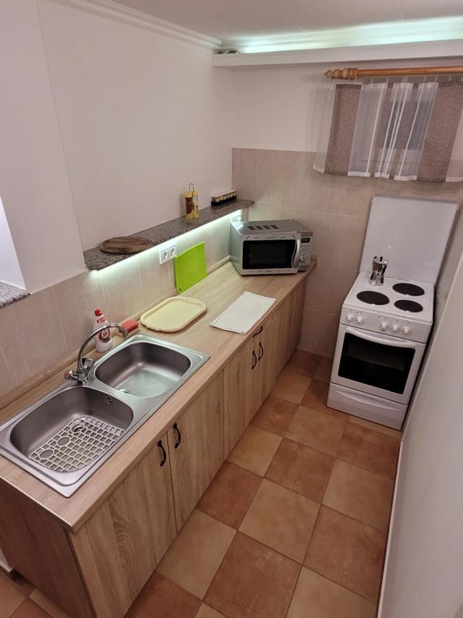 Zoe Apartman Siófok Buitenkant foto