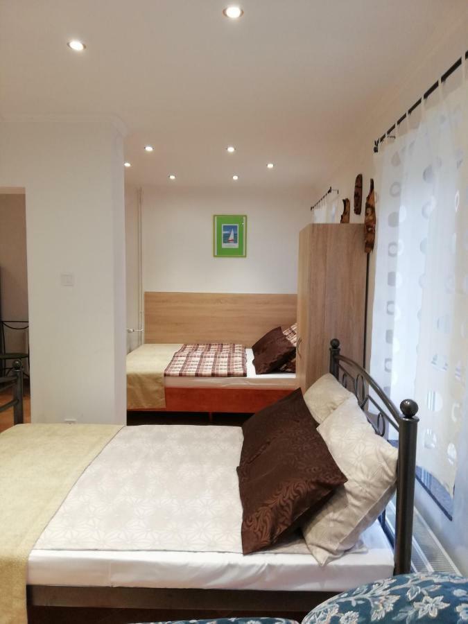 Zoe Apartman Siófok Buitenkant foto
