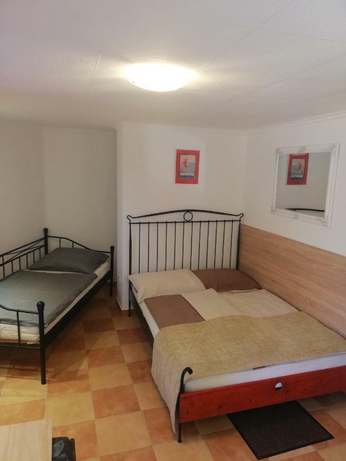 Zoe Apartman Siófok Buitenkant foto